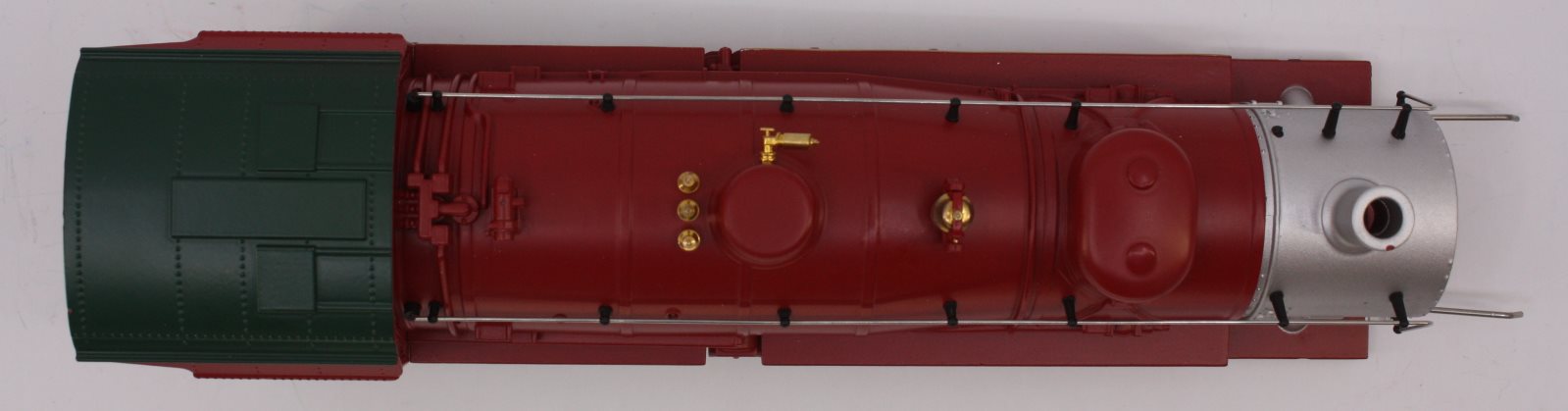 Lionel 28699-2 #25 Red Holiday Mikado Jr Shell without Boiler Front