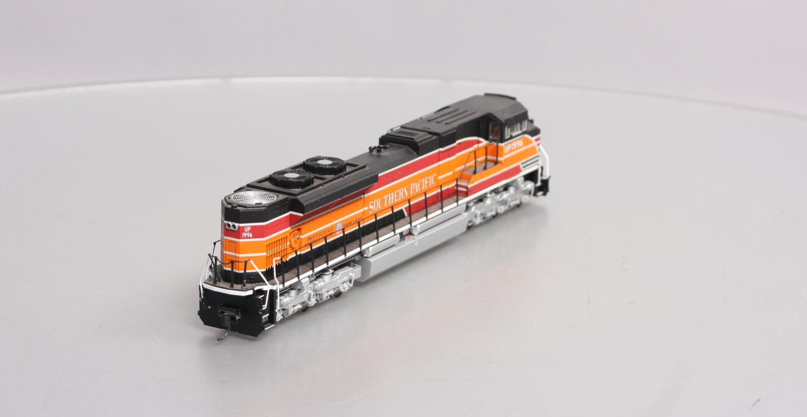 Walthers 910-19823 HO Union Pacific EMD SD70ACe #1996