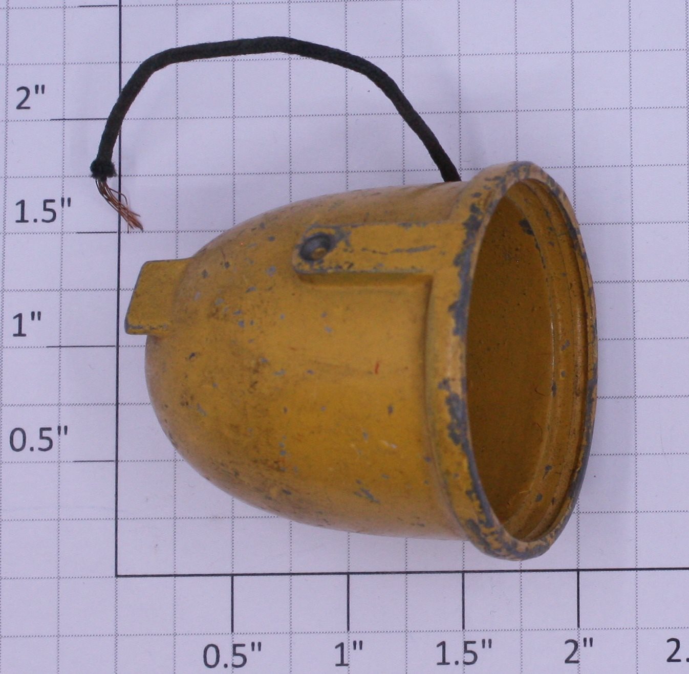 American Flyer XA8862Y S Gauge Yellow Searchlight Housing with Reflector & Wire