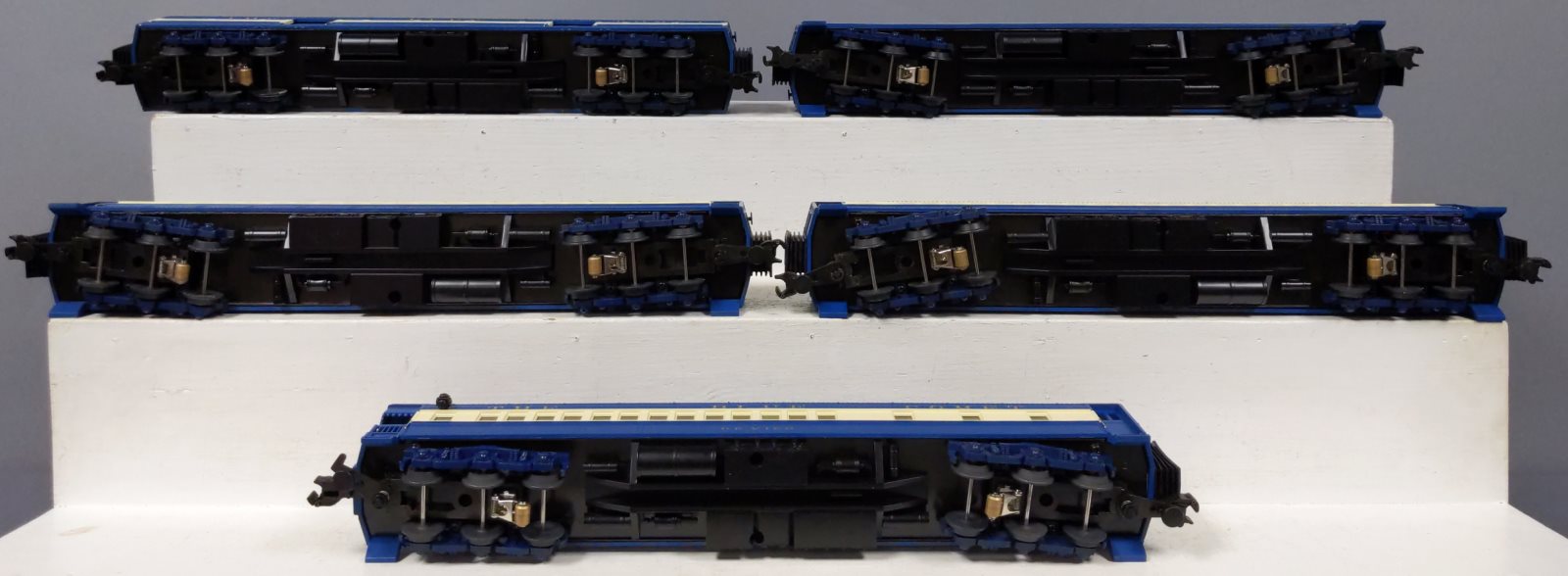 MTH 20-4021 O Gauge Jersey Central 70' Madison Passenger Car Set (Set of 5) EX/Box