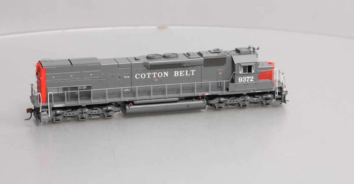 Athearn 91625 HO Scale Cotton Belt SD45T-2 Diesel Locomotive #9372 LN/Box
