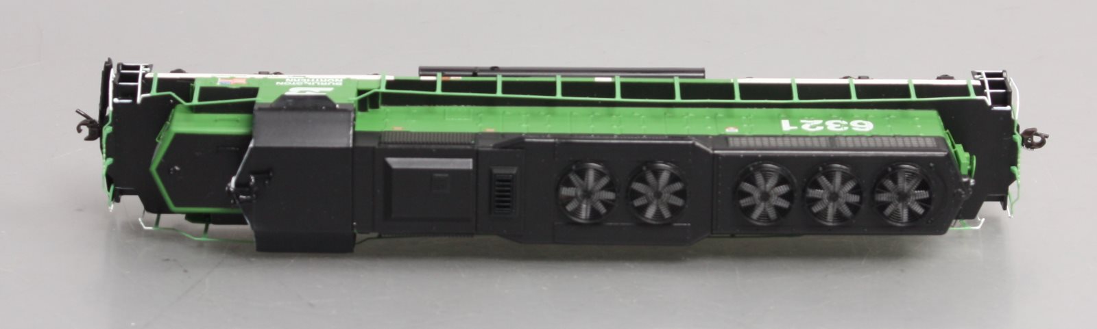 Athearn 93544 HO Burlington Northern SD40 Diesel Locomotive #6321 LN/Box