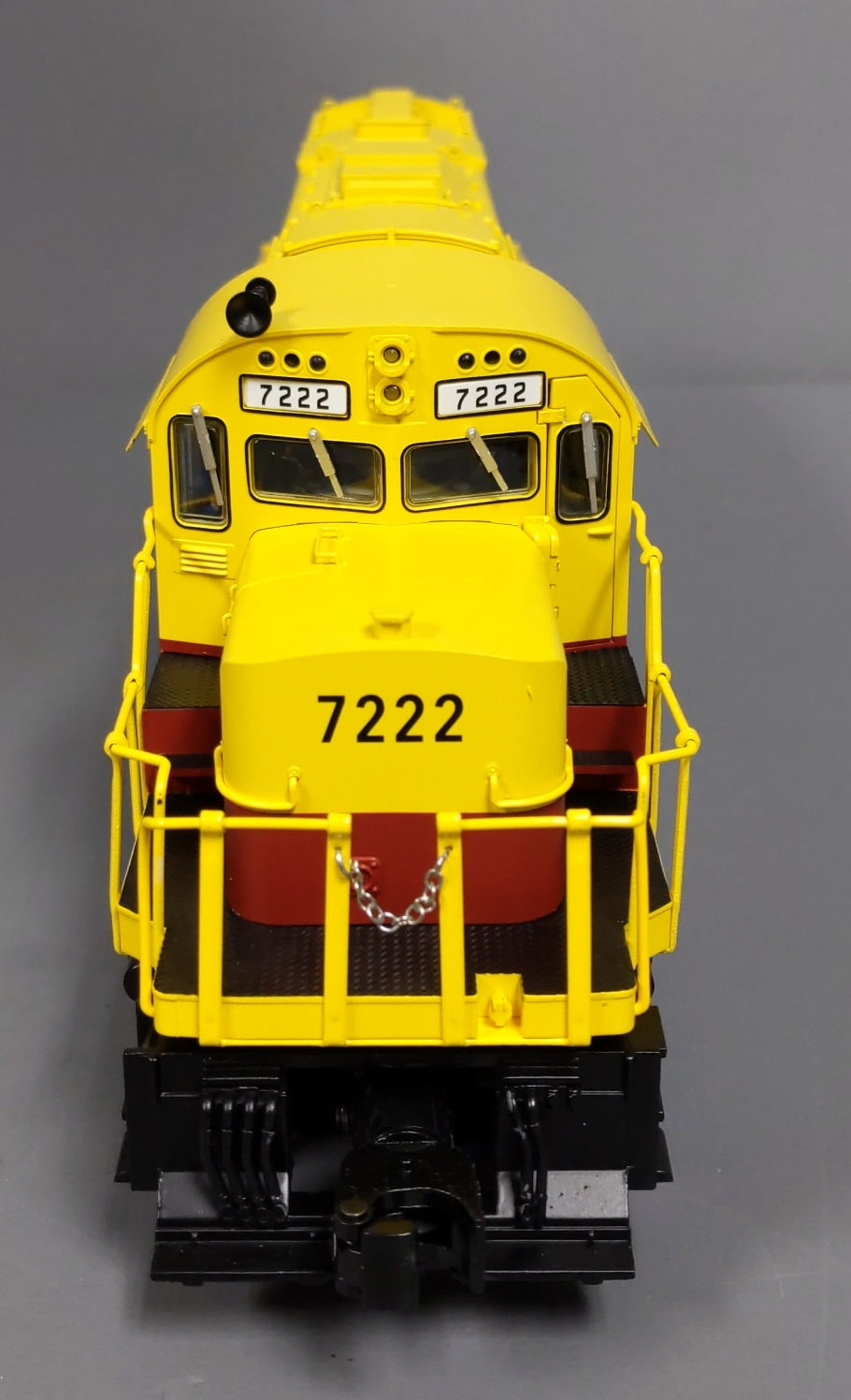 Lionel 1922090 Erie Mining Company O Gauge Diesel Train Set with Bluetooth