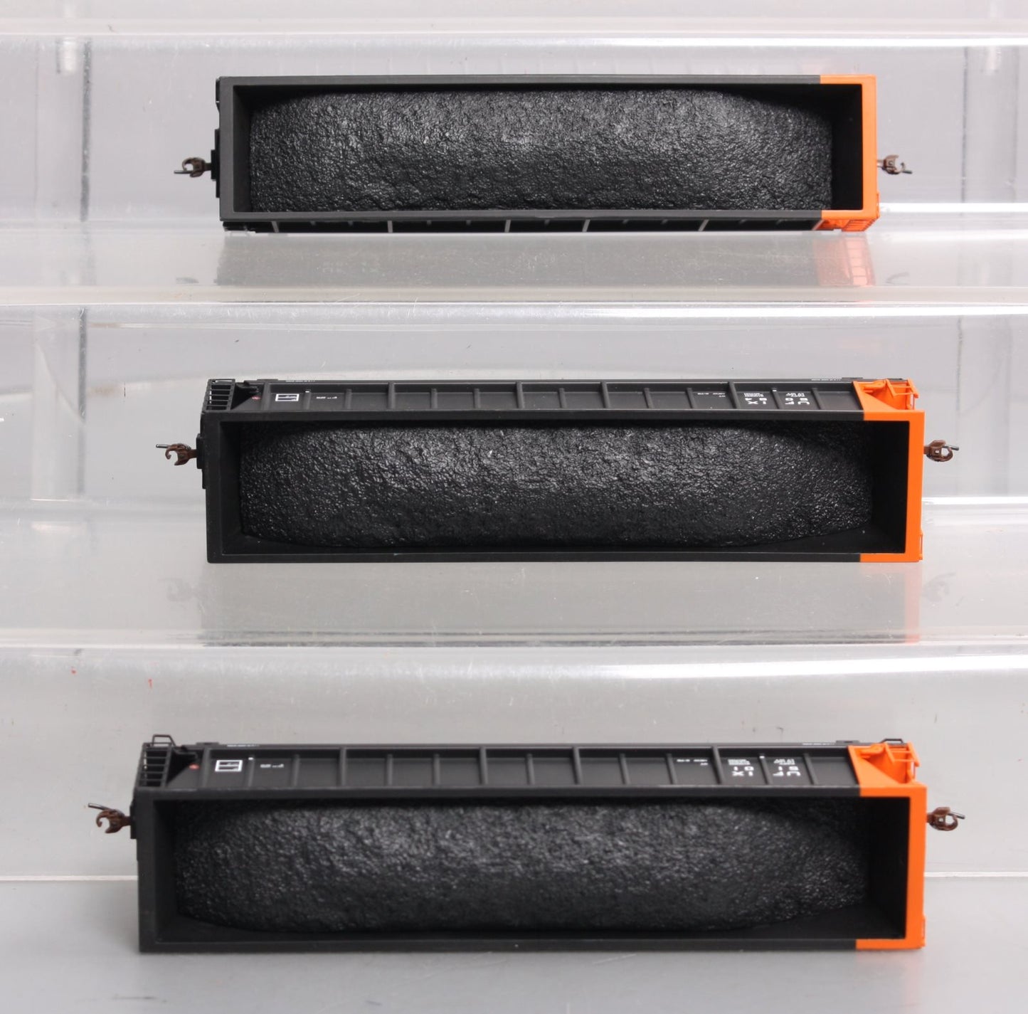 Athearn 97522 HO UFIX RTR Bathtub Gondola w/Coal Load Set of 3