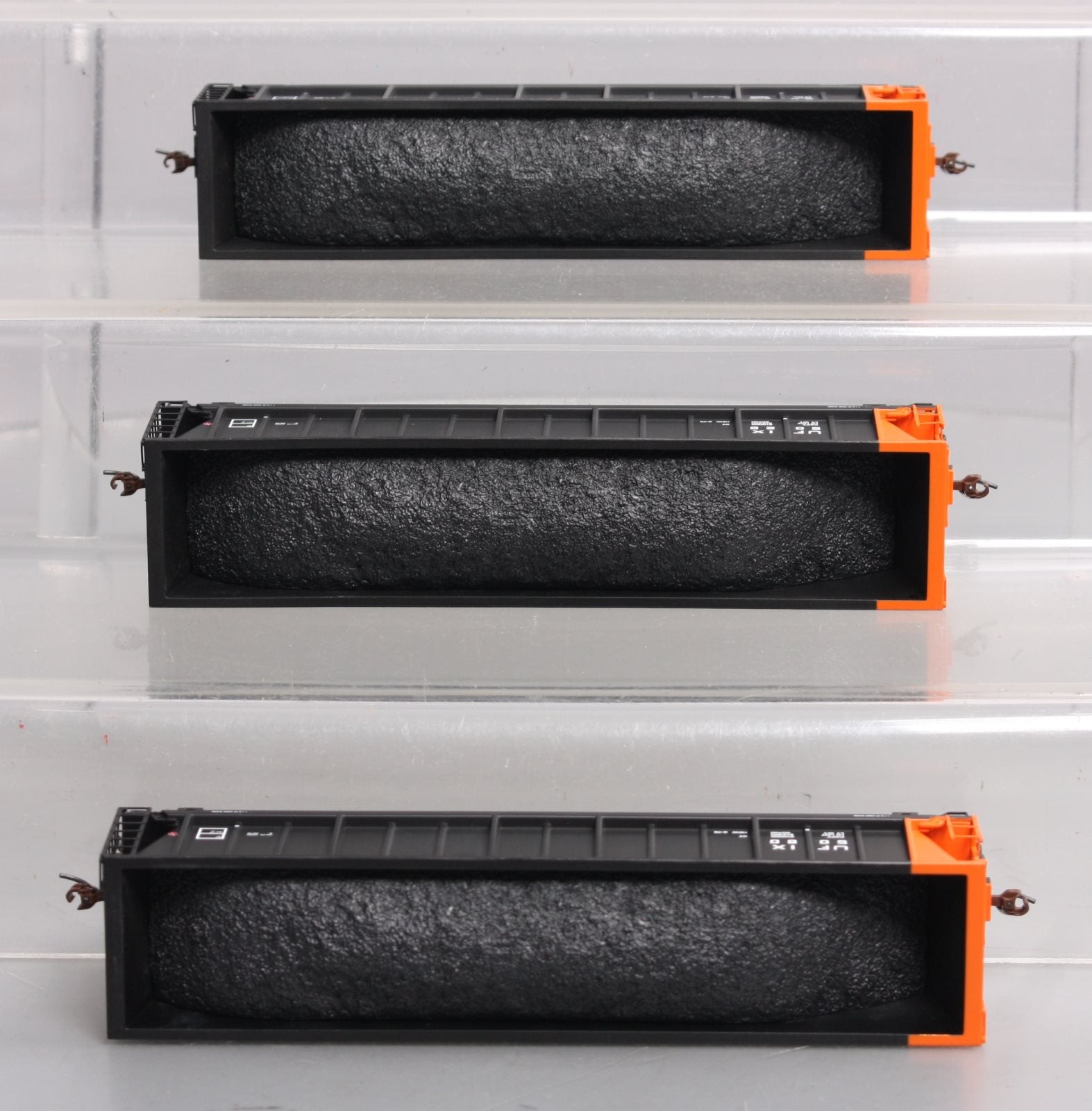 Athearn 97520 HO UFIX RTR Bathtub Gondola w/Coal Load Set of 3
