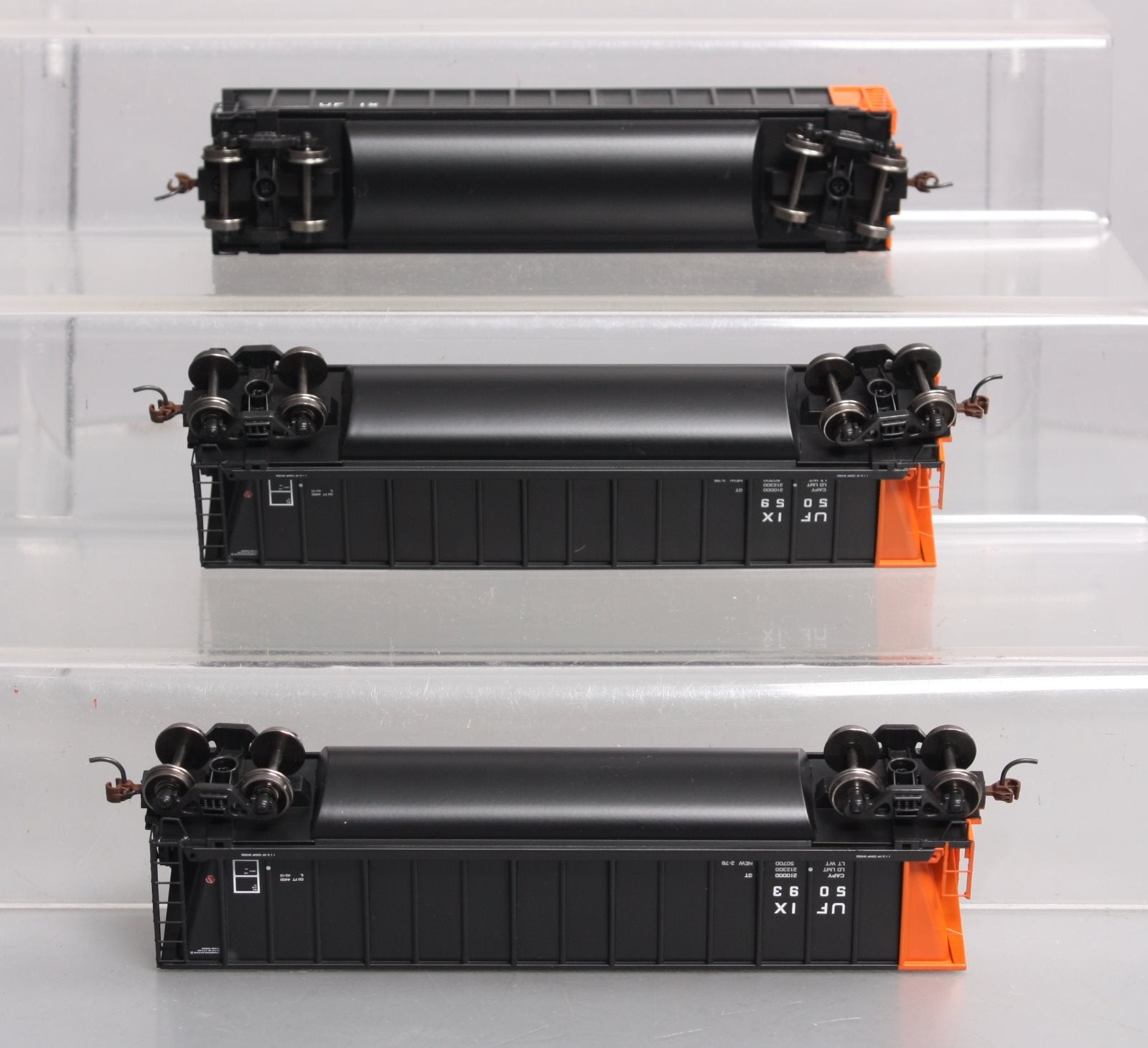 Athearn 97521 HO UFIX RTR Bathtub Gondola w/Coal Load Set of 3