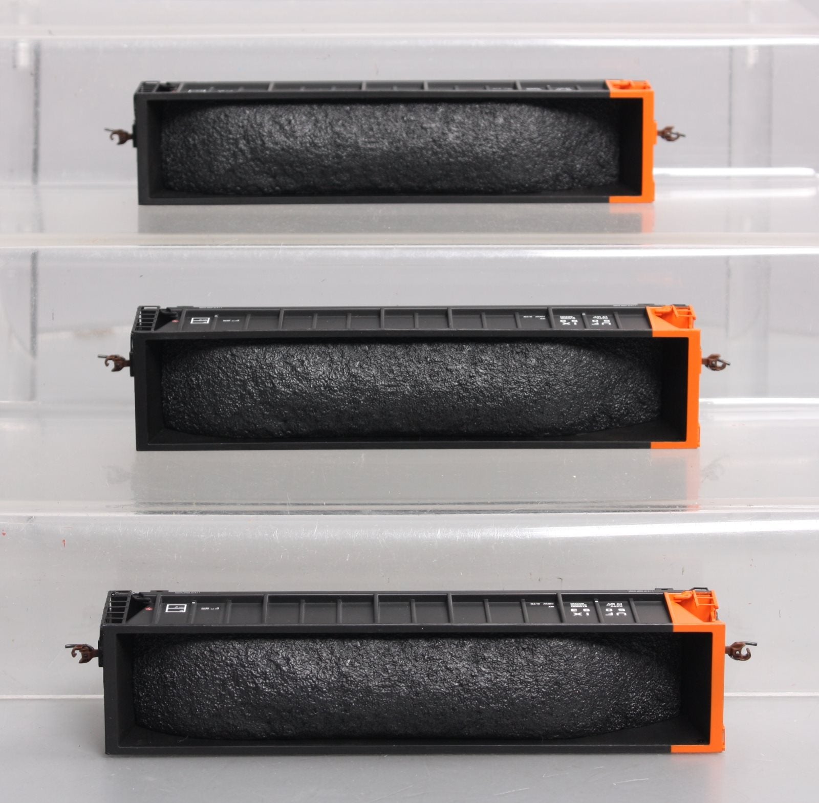 Athearn 97521 HO UFIX RTR Bathtub Gondola w/Coal Load Set of 3