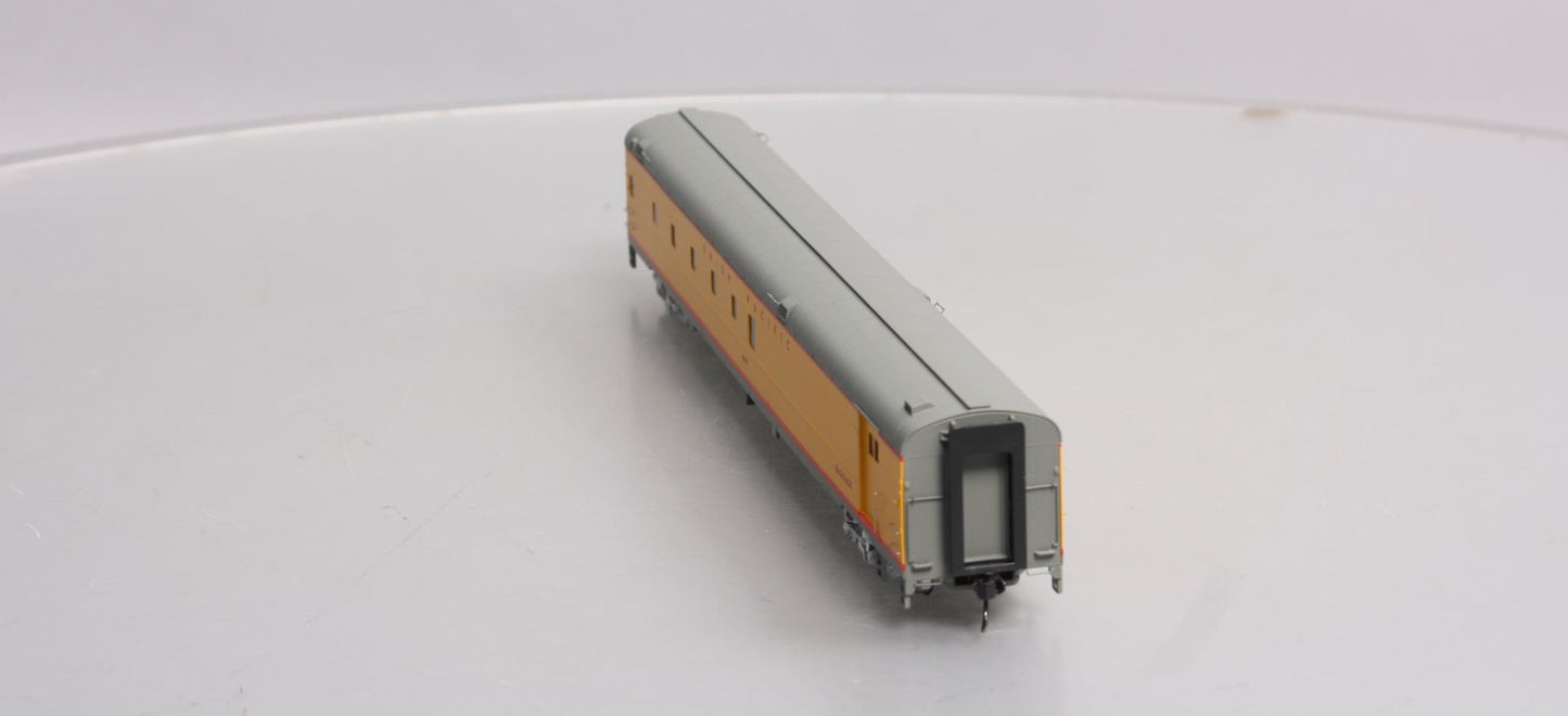 Walthers 920-9541 HO Scale UP ACF Bag-Dorm Passenger Cars #6000