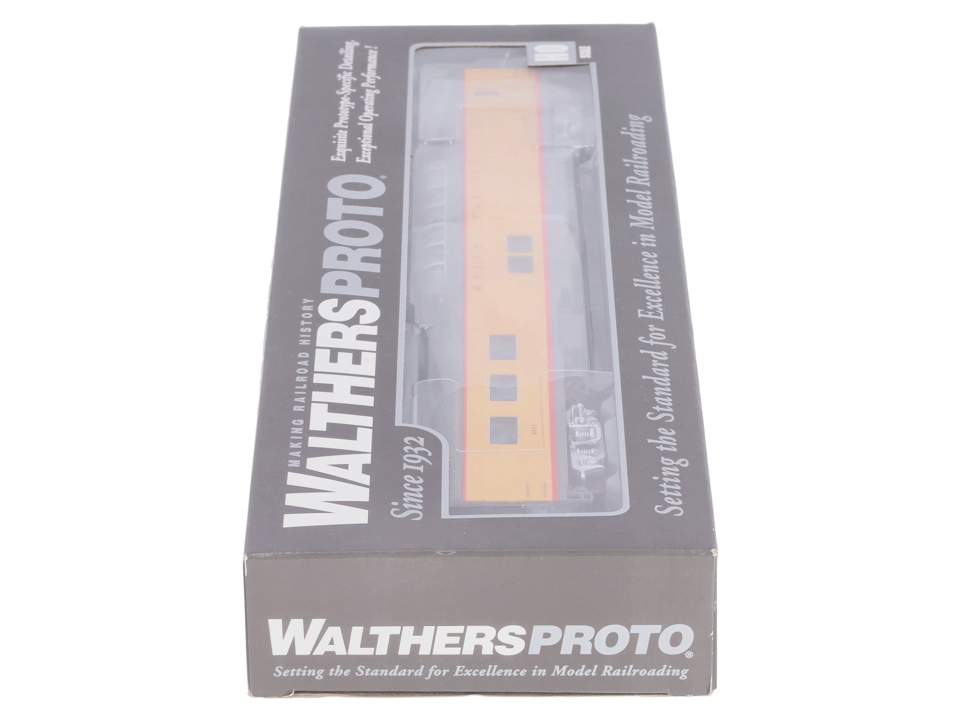 Walthers 920-9546 HO Scale UP ACF Dome-Diner Passenger Cars #8002