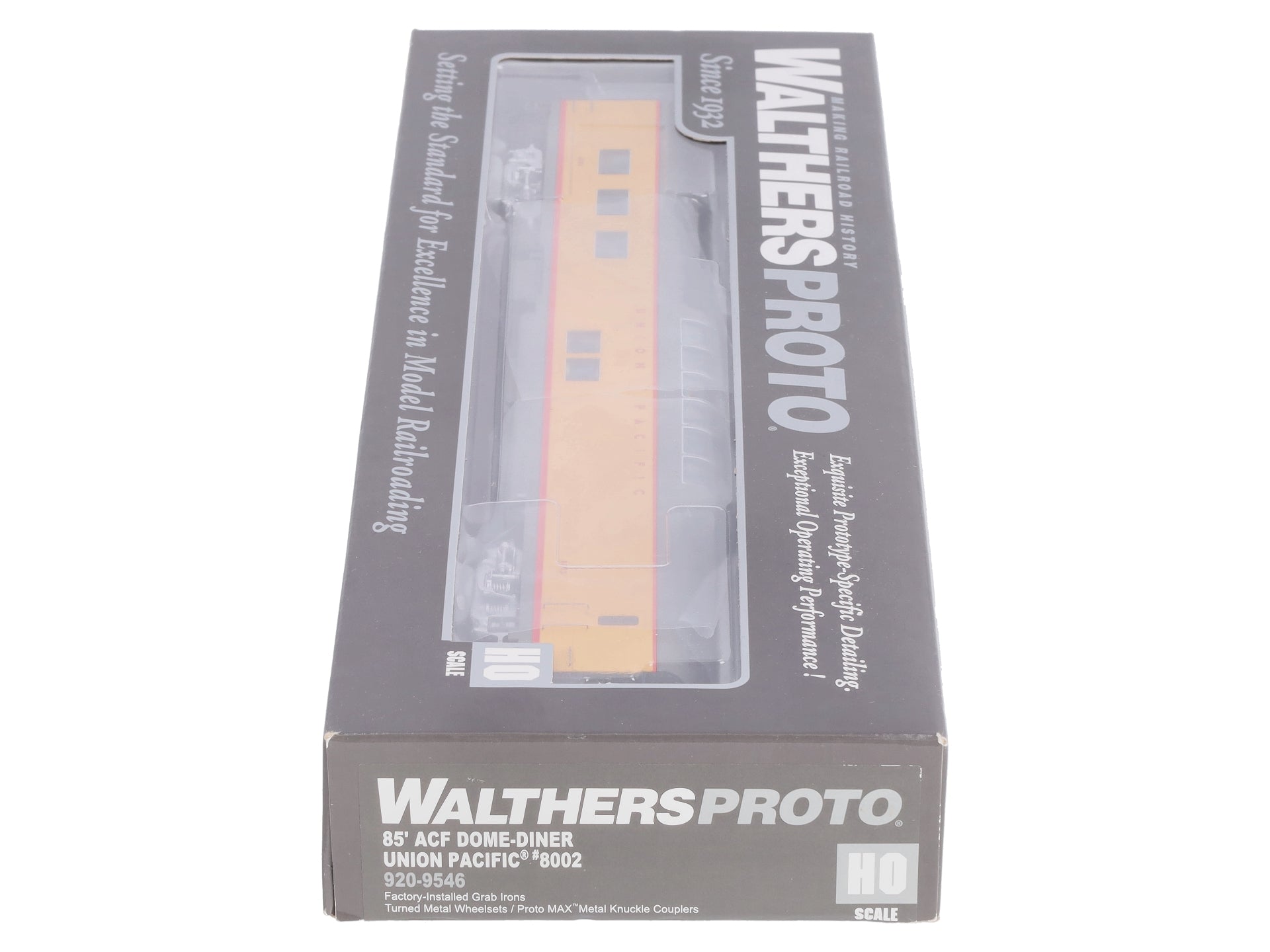 Walthers 920-9546 HO Scale UP ACF Dome-Diner Passenger Cars #8002