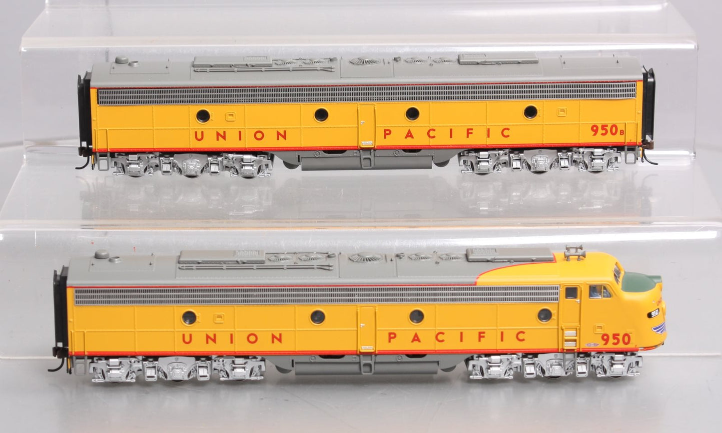 Broadway Limited 2351 HO Union Pacific EMD E8 Powered A & Dummy B #950 w/DCC