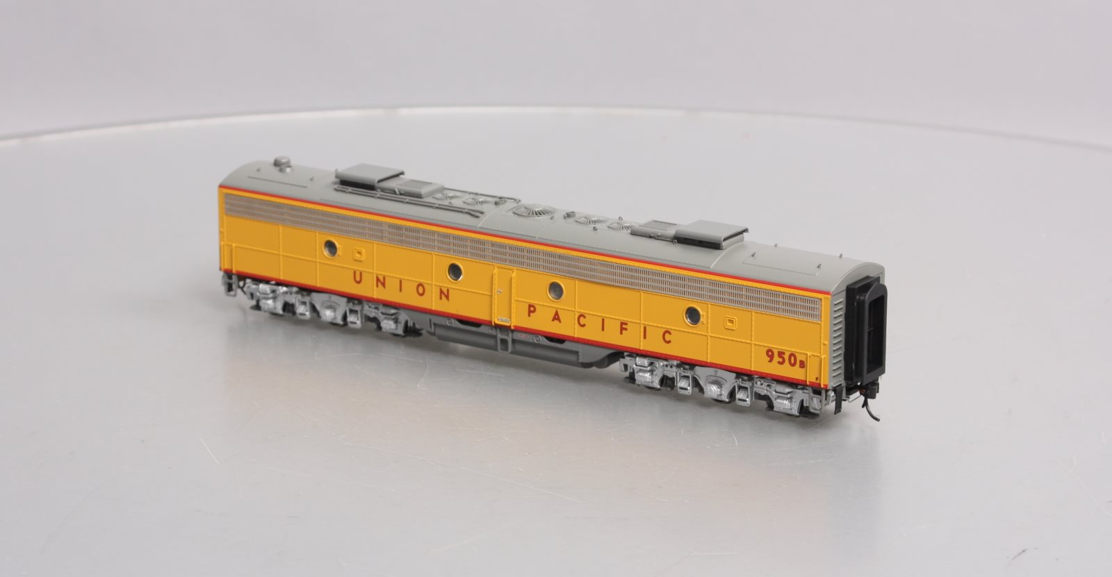 Broadway Limited 5441 HO Union Pacific EMD E9 B-Unit Diesel Loco Paragon3 #950B