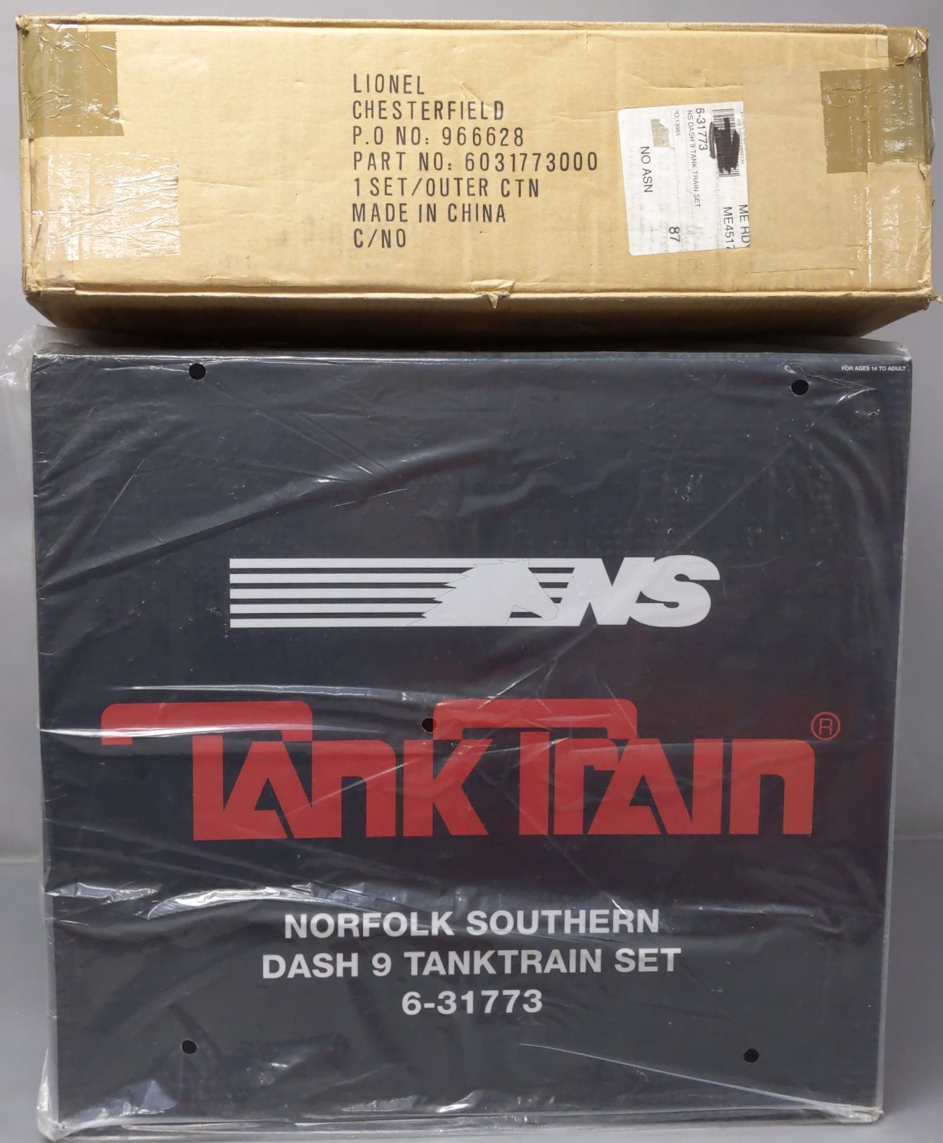Lionel 6-31773 O Gauge Norfolk Southern Dash 9 TankTrain Diesel Train Set