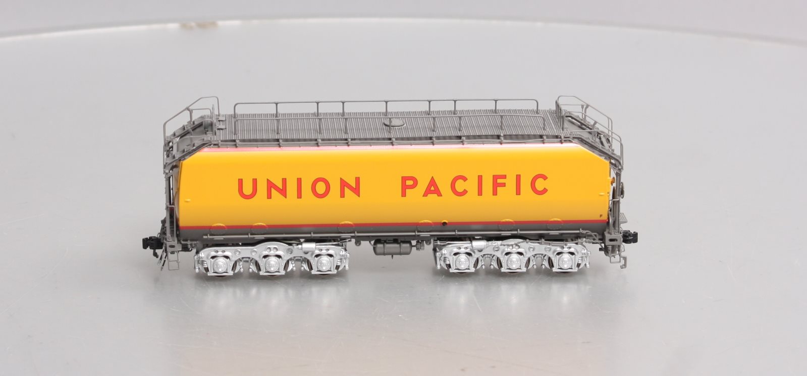 Scale Trains SXT30016 HO UP 24C Fuel Tender Un-Numbered