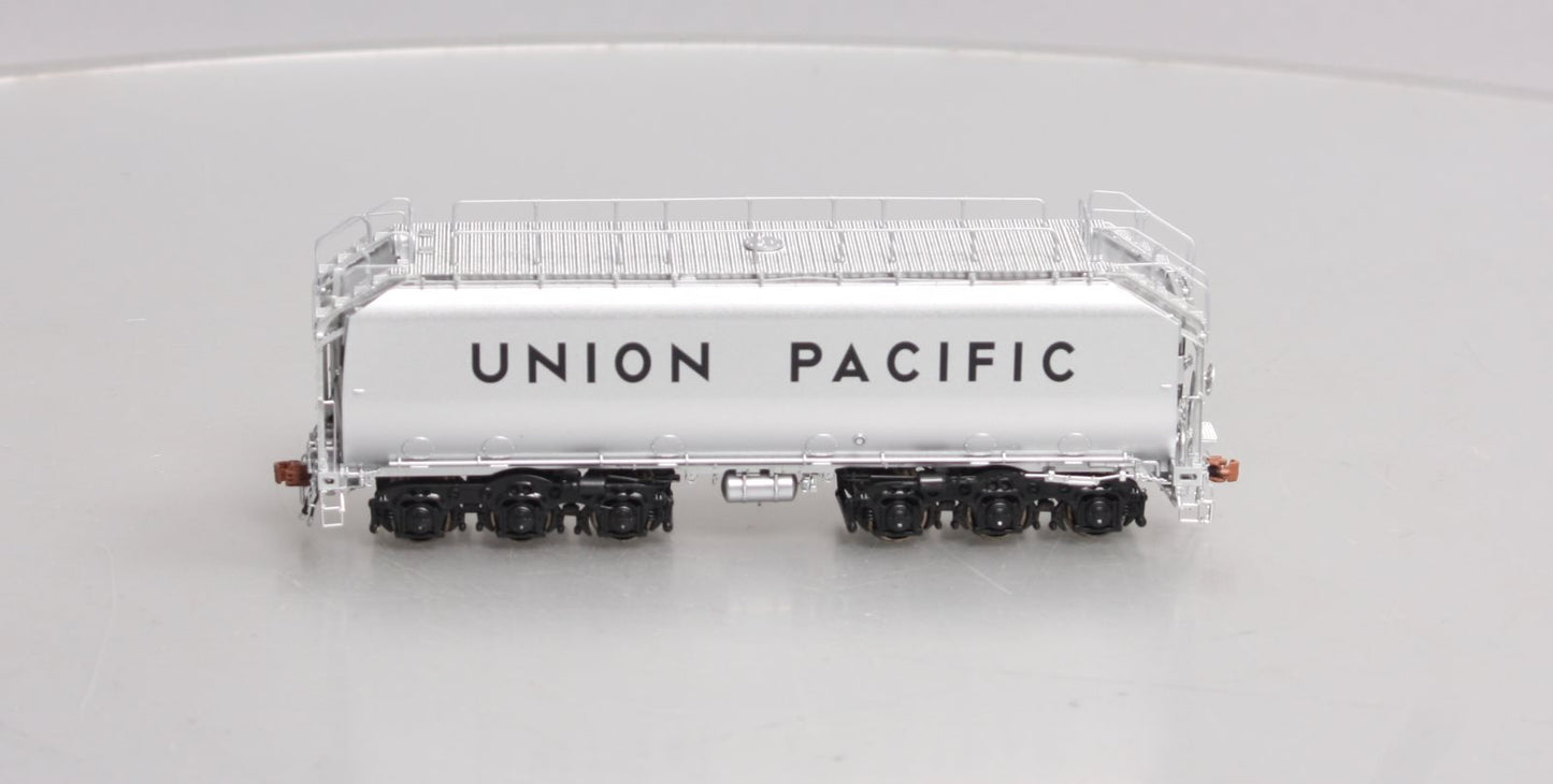 Scale Trains SXT32292 HO Scale UP 24C Un-Numbered Water Tank