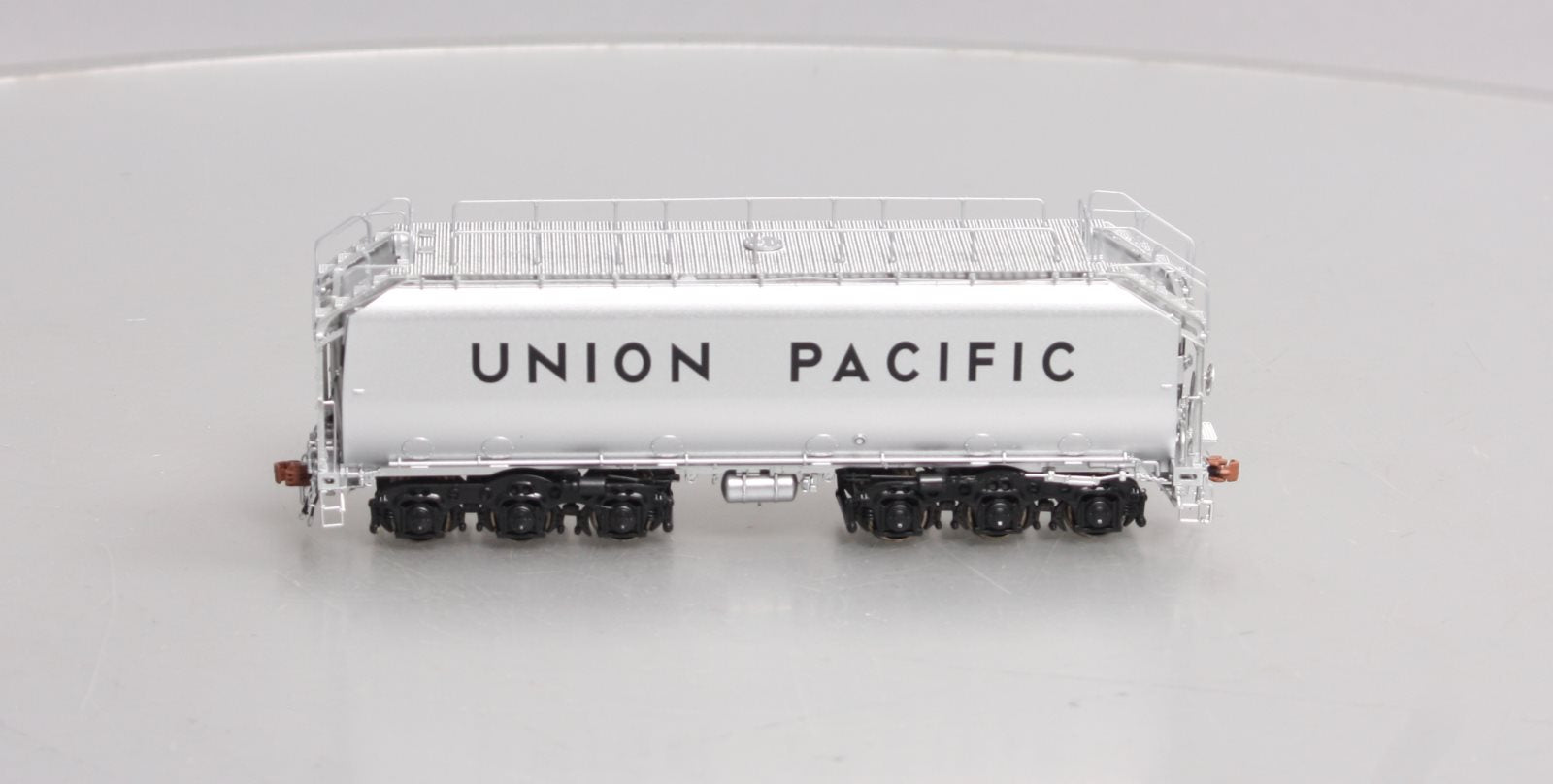 Scale Trains SXT32292 HO Scale UP 24C Un-Numbered Water Tank