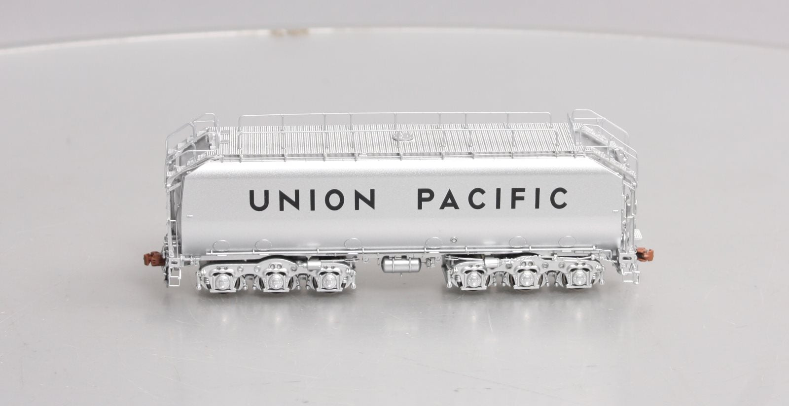 Scale Trains SXT32293 HO Scale UP 24C Un-Numbered Water Tank