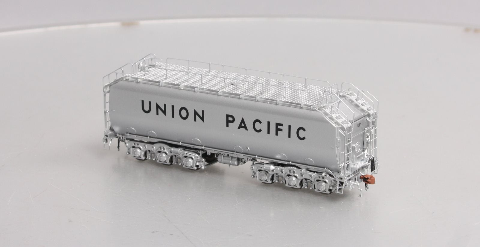 Scale Trains SXT32293 HO Scale UP 24C Un-Numbered Water Tank