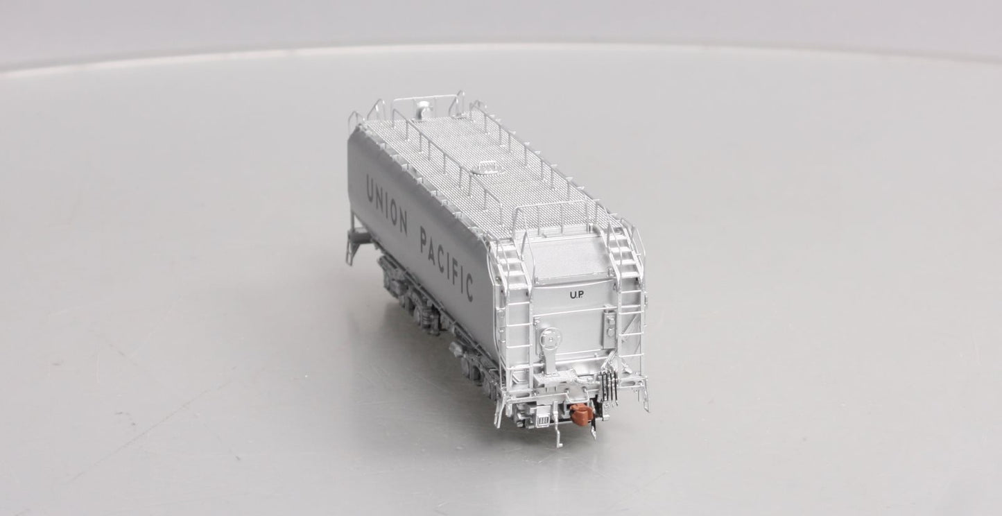 Scale Trains SXT32293 HO Scale UP 24C Un-Numbered Water Tank