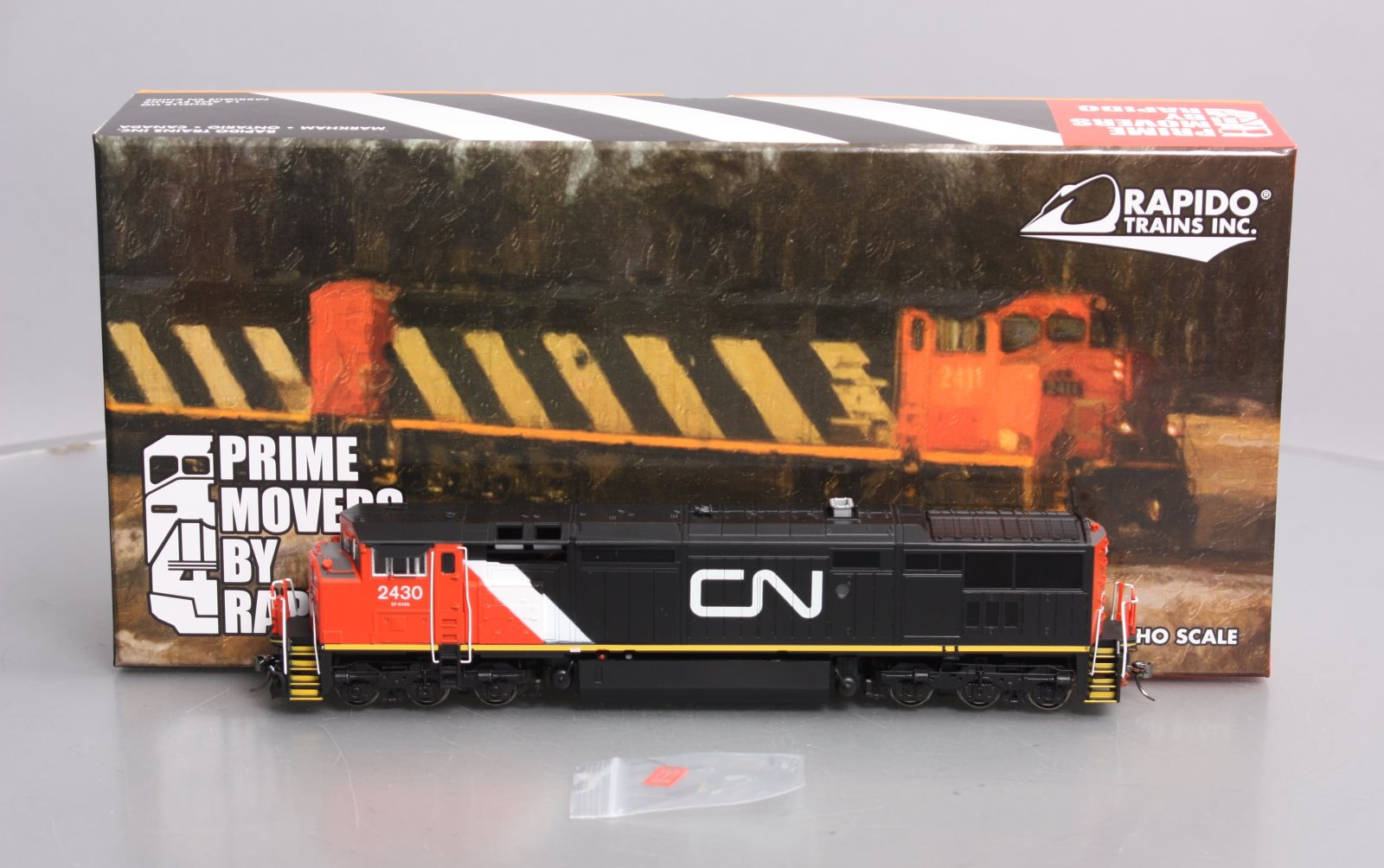 Rapido Trains 400017 HO CN DASH 8-40CM Diesel Locomotive #2430 – Trainz