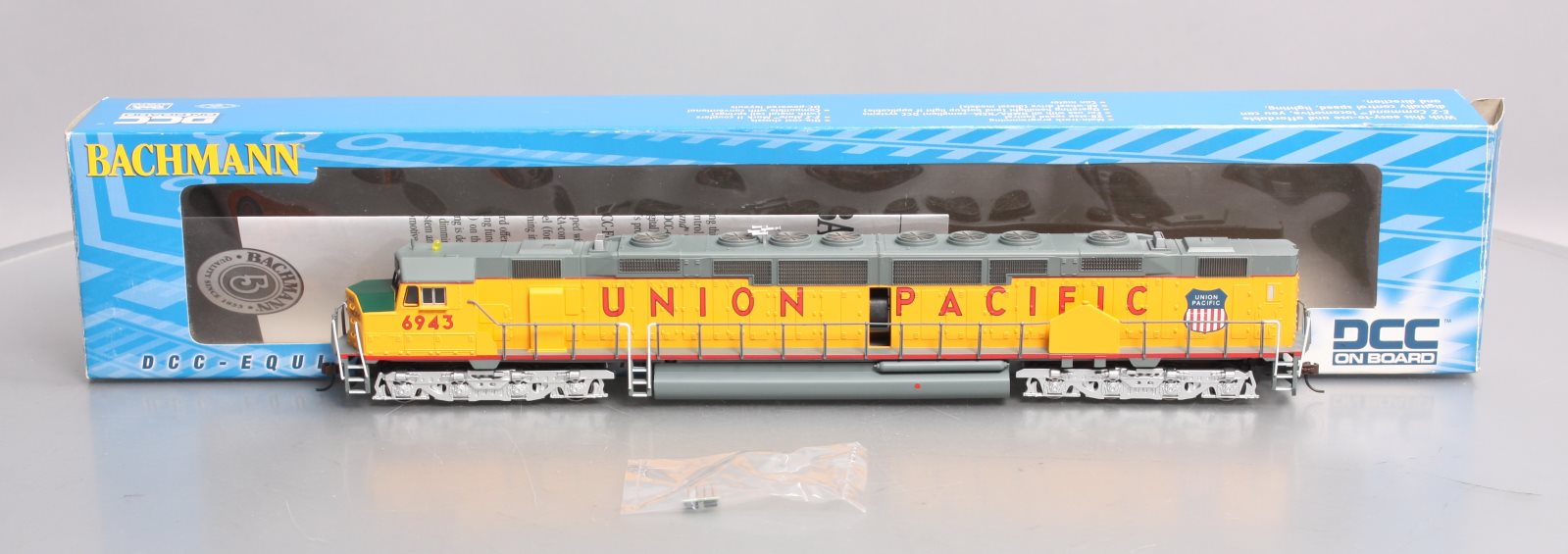 Bachmann 62104 HO Union Pacific DD40AX Centennial #6943 w/DCC