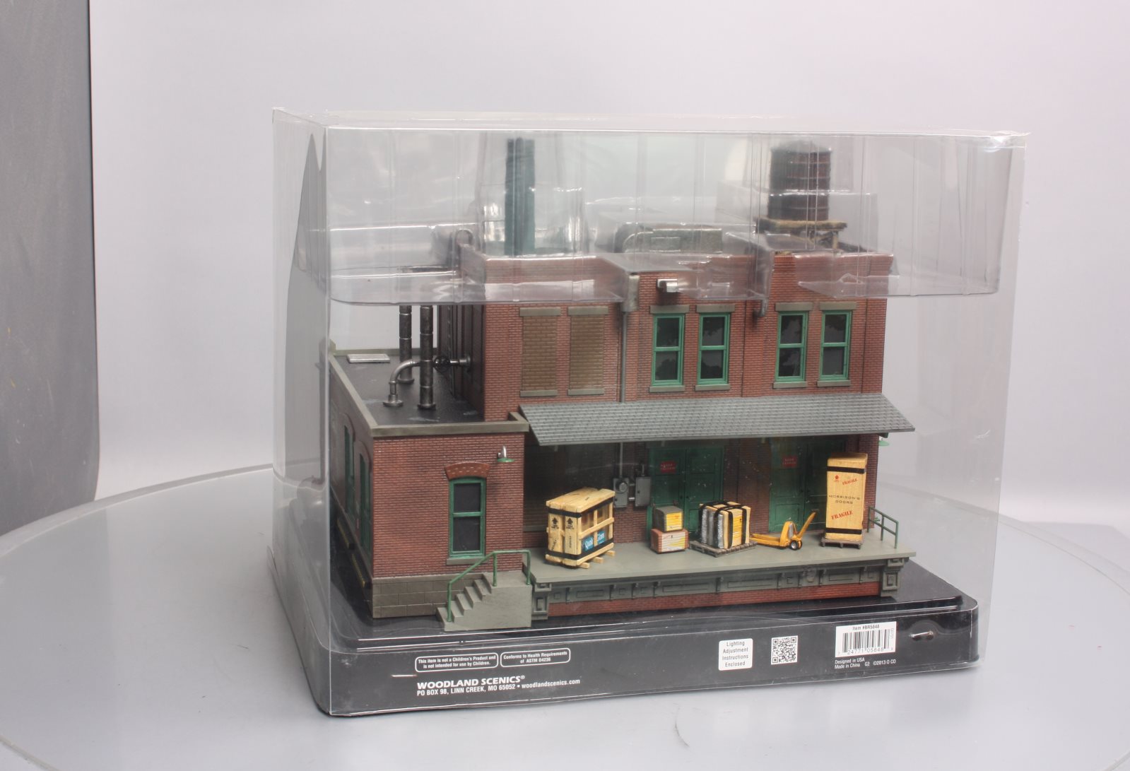 Woodland Scenics BR5848 O Scale Built-&-Ready Morrison's Door Factory Building LN/Box