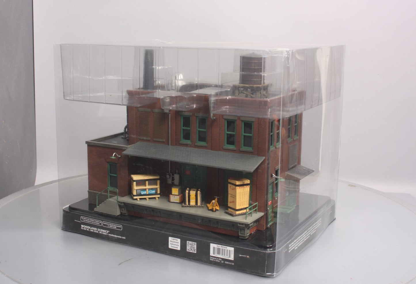 Woodland Scenics BR5848 O Scale Built-&-Ready Morrison's Door Factory Building