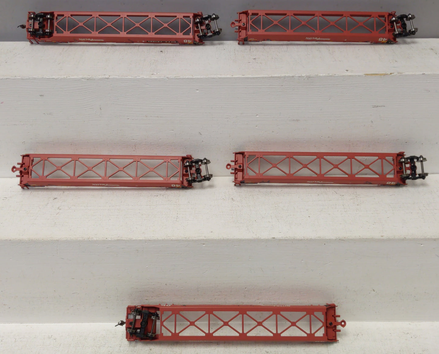 Athearn 15602 HO TTX/Patched Ex-SP Maxi III Well Car Ready-To-Run #751681 (5)