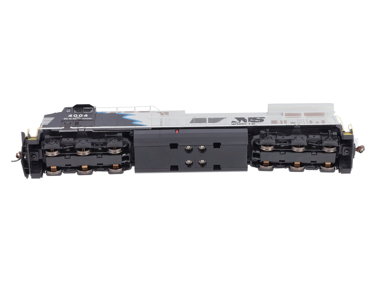 Roundhouse 97257 HO Norfolk Southern AC44C6M Diesel Locomotive #4004 NIB