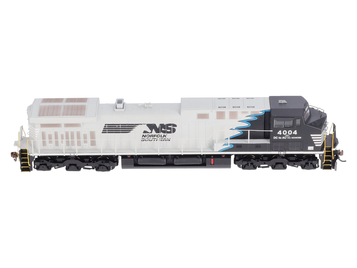 Roundhouse 97257 HO Norfolk Southern AC44C6M Diesel Locomotive #4004 NIB