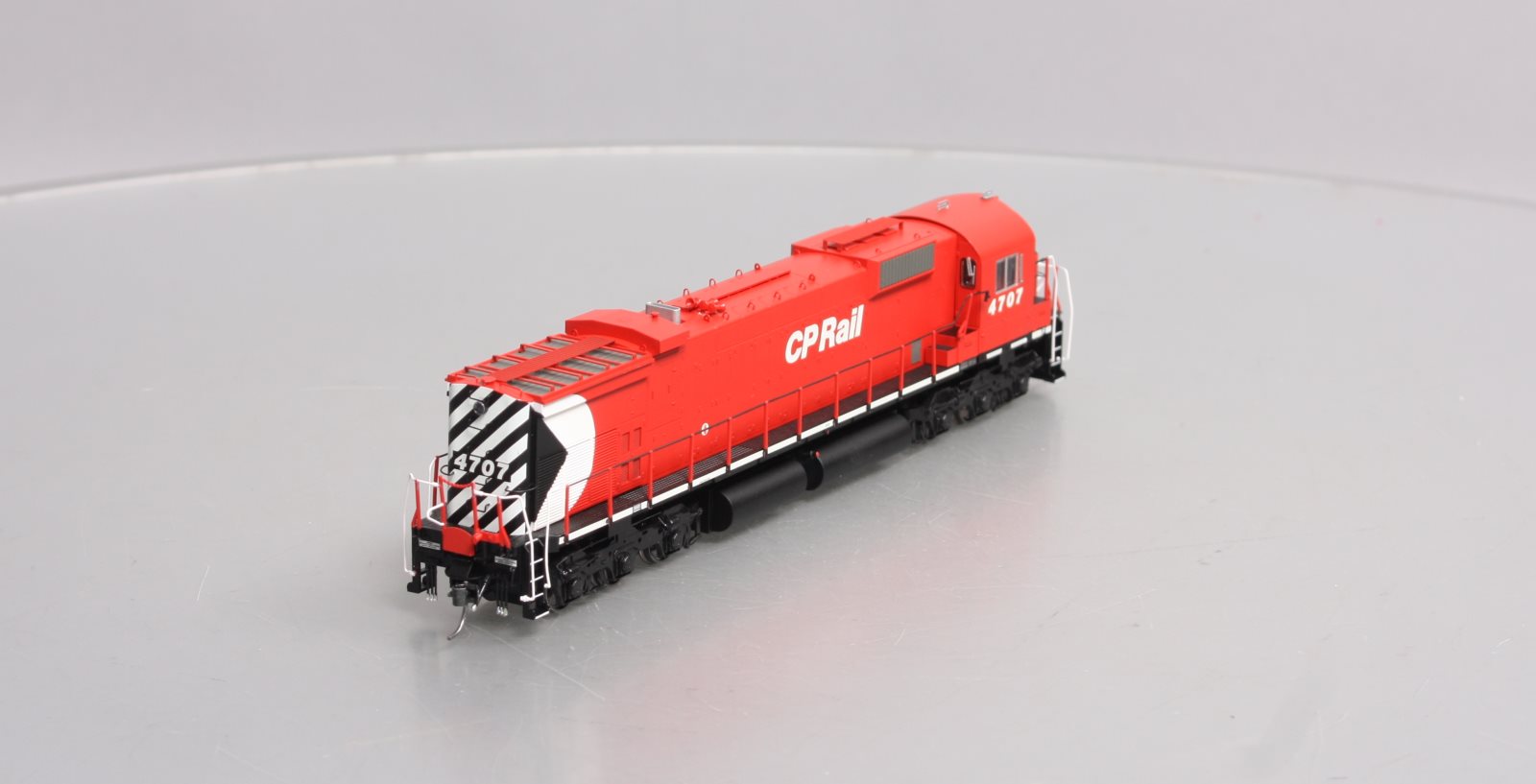 Bowser 24300 HO Canadian Pacific Rail MLW M636 Diesel Locomotive #4707