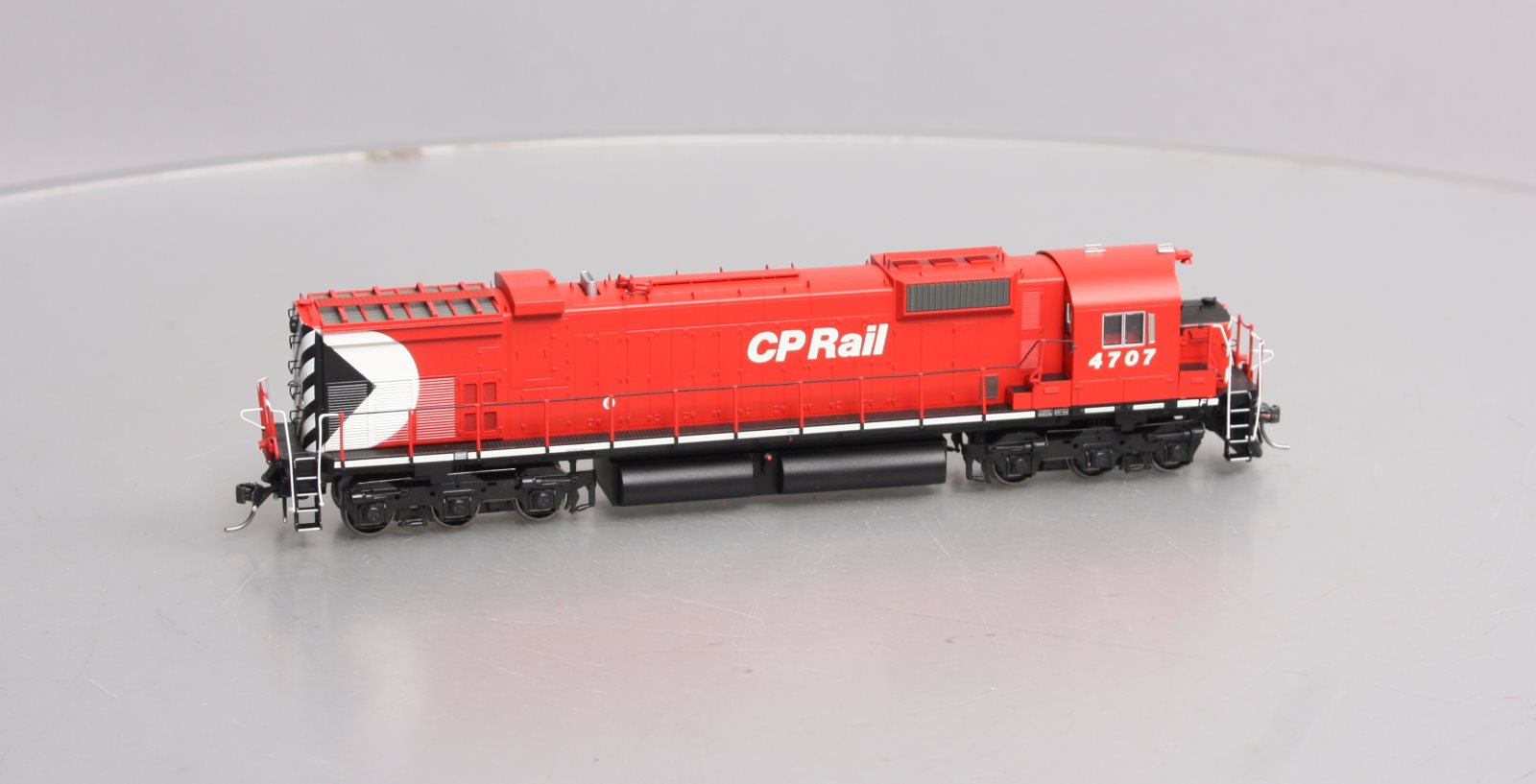 Bowser 24300 HO Canadian Pacific Rail MLW M636 Diesel Locomotive #4707