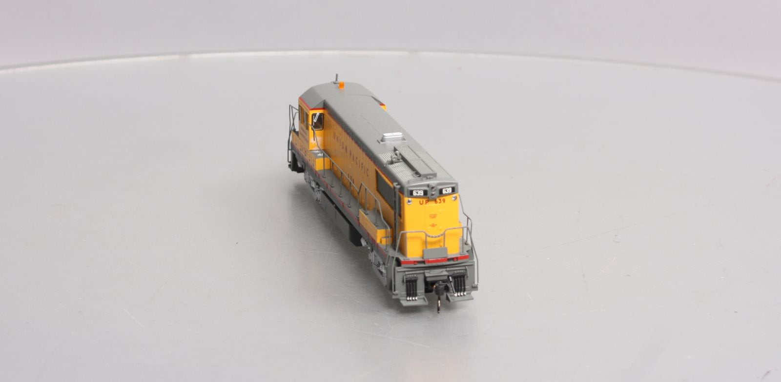 Bowser 24566 HO Union Pacific U-25B Phase II Diesel Loco Standard DC #639