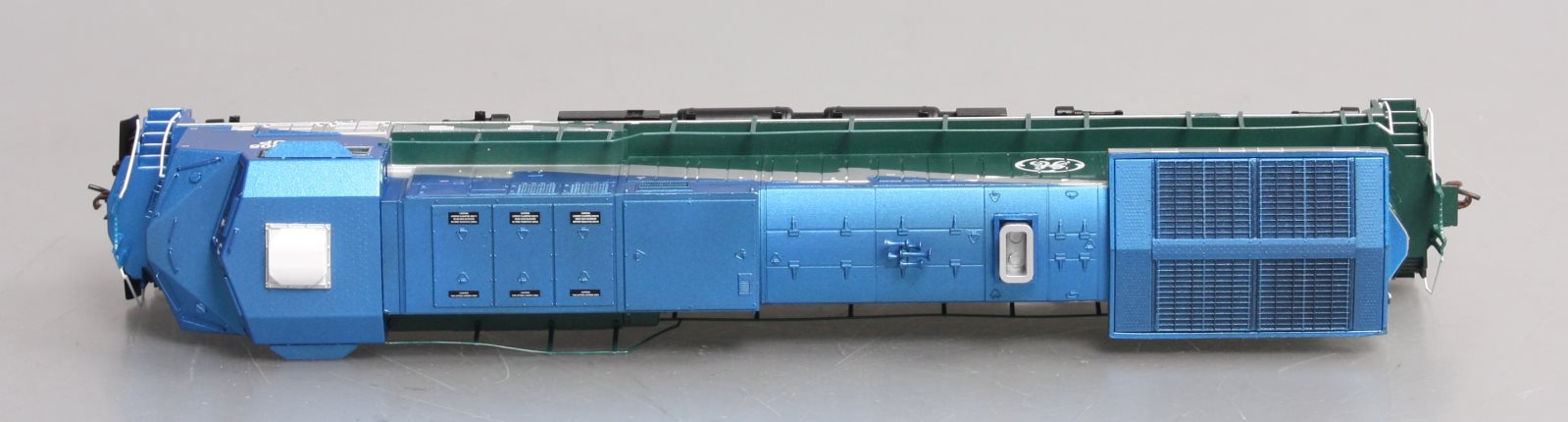 Athearn 78979 HO Scale Union Pacific Diesel Locomotive # 7605