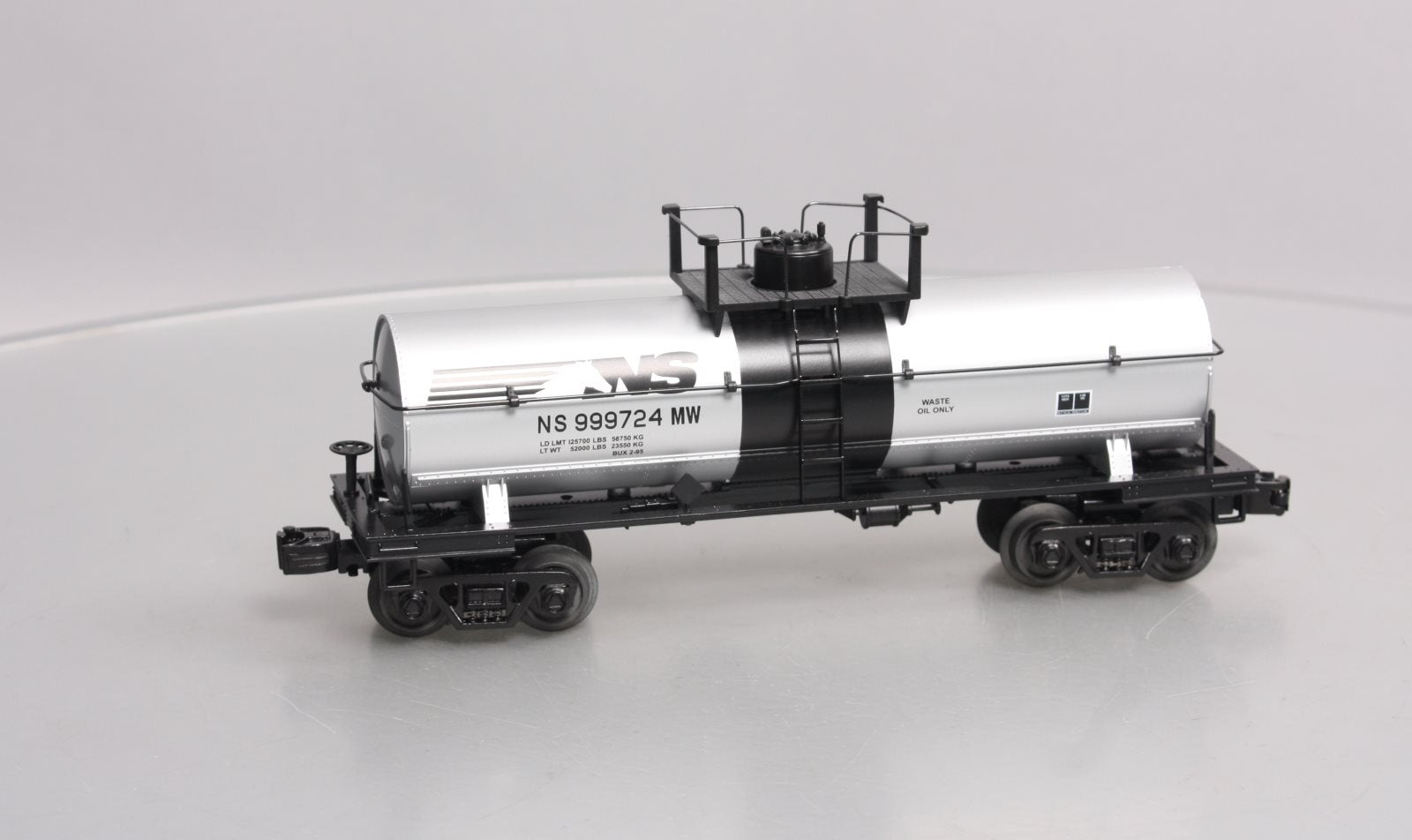 MTH 30-73324 O Gauge Norfolk Southern Tank Car