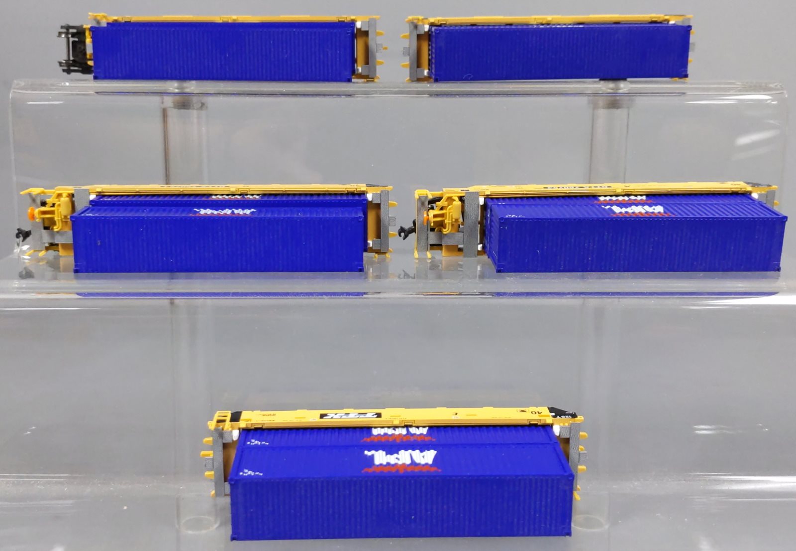 Kato 106-6140 N TTX Gunderson 5-Unit Stack Car w/40' APL Containers #75054