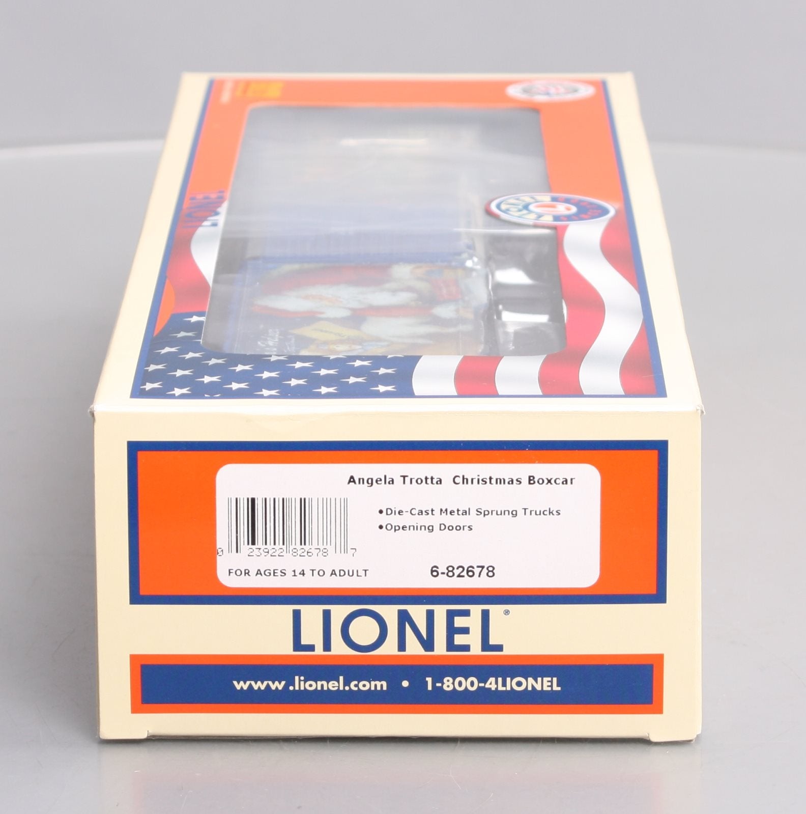 Lionel 6-82678 O Gauge Angela Trotta 2016 Christmas Boxcar NIB