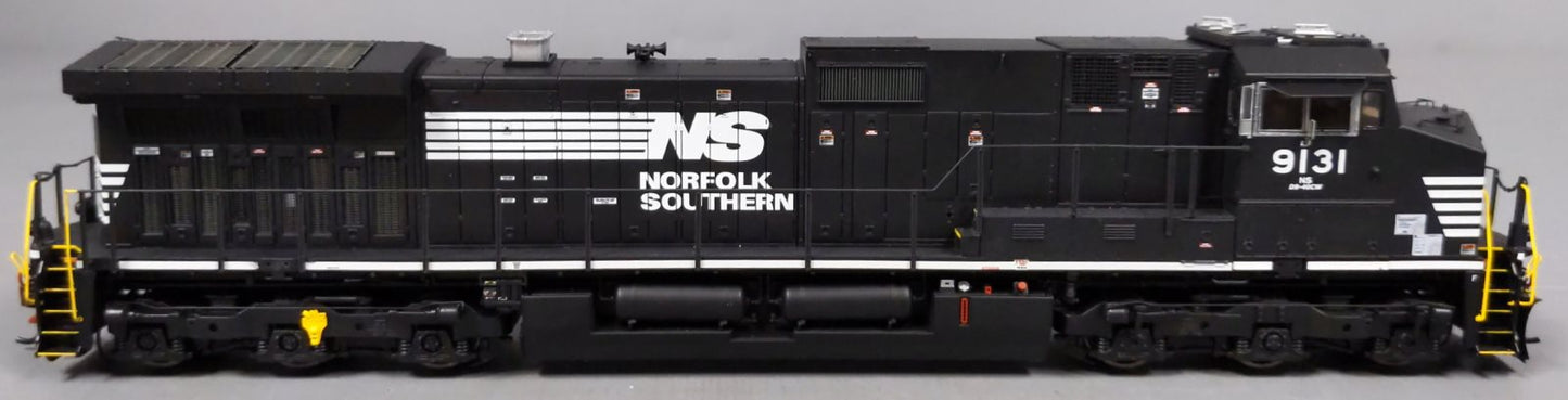 Athearn G31538 HO Norfolk Southern G2 Dash 9-44CW Diesel Locomotive #9131