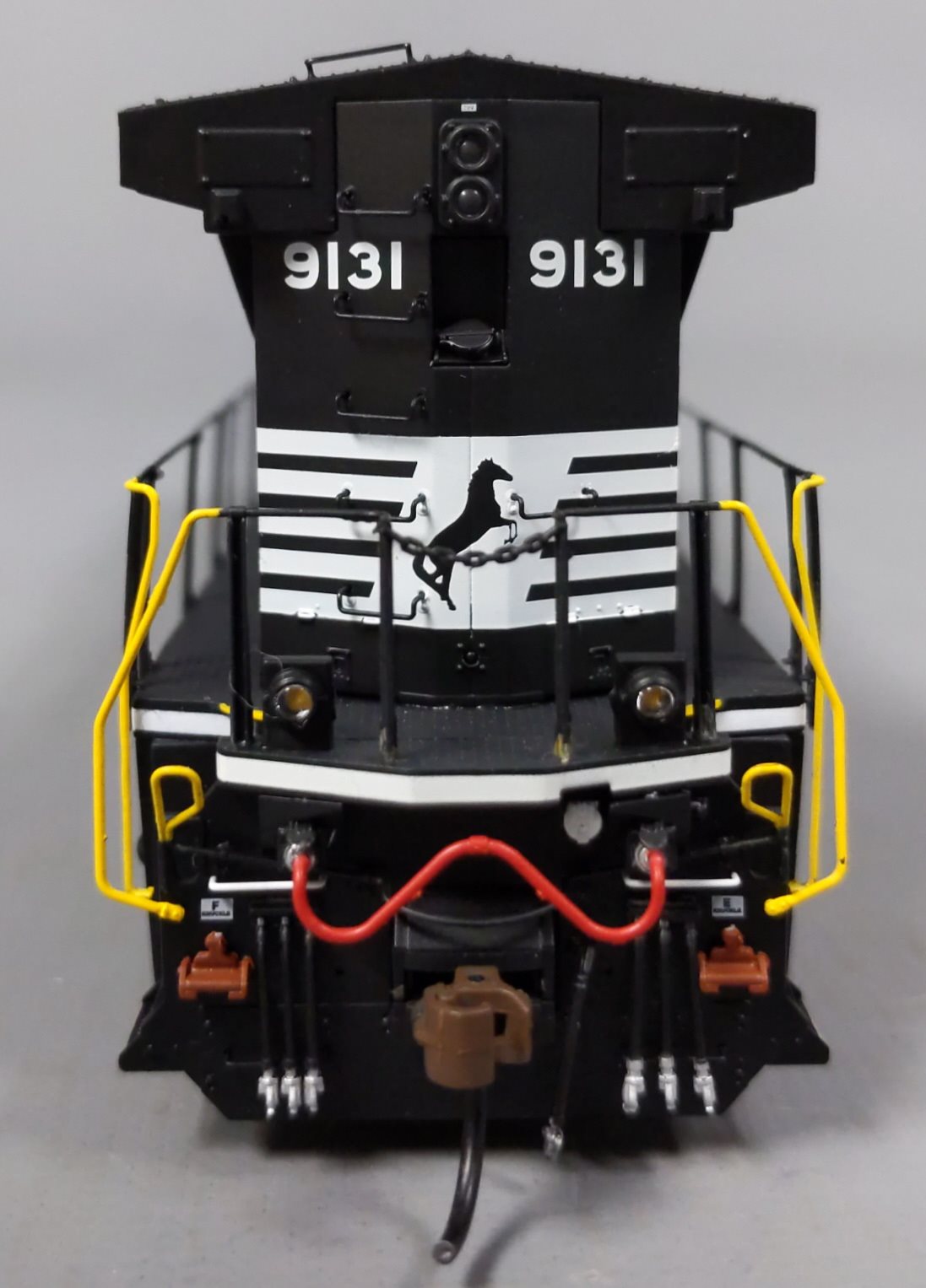 Athearn G31538 HO Norfolk Southern G2 Dash 9-44CW Diesel Locomotive #9131