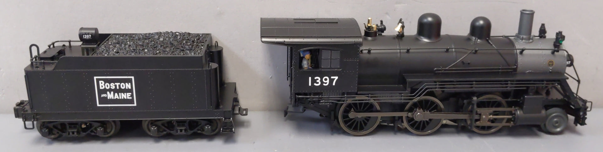 Lionel 6-84069 O Scale BTO Boston & Maine Legacy 2-6-0 Steam Locomotive #1397