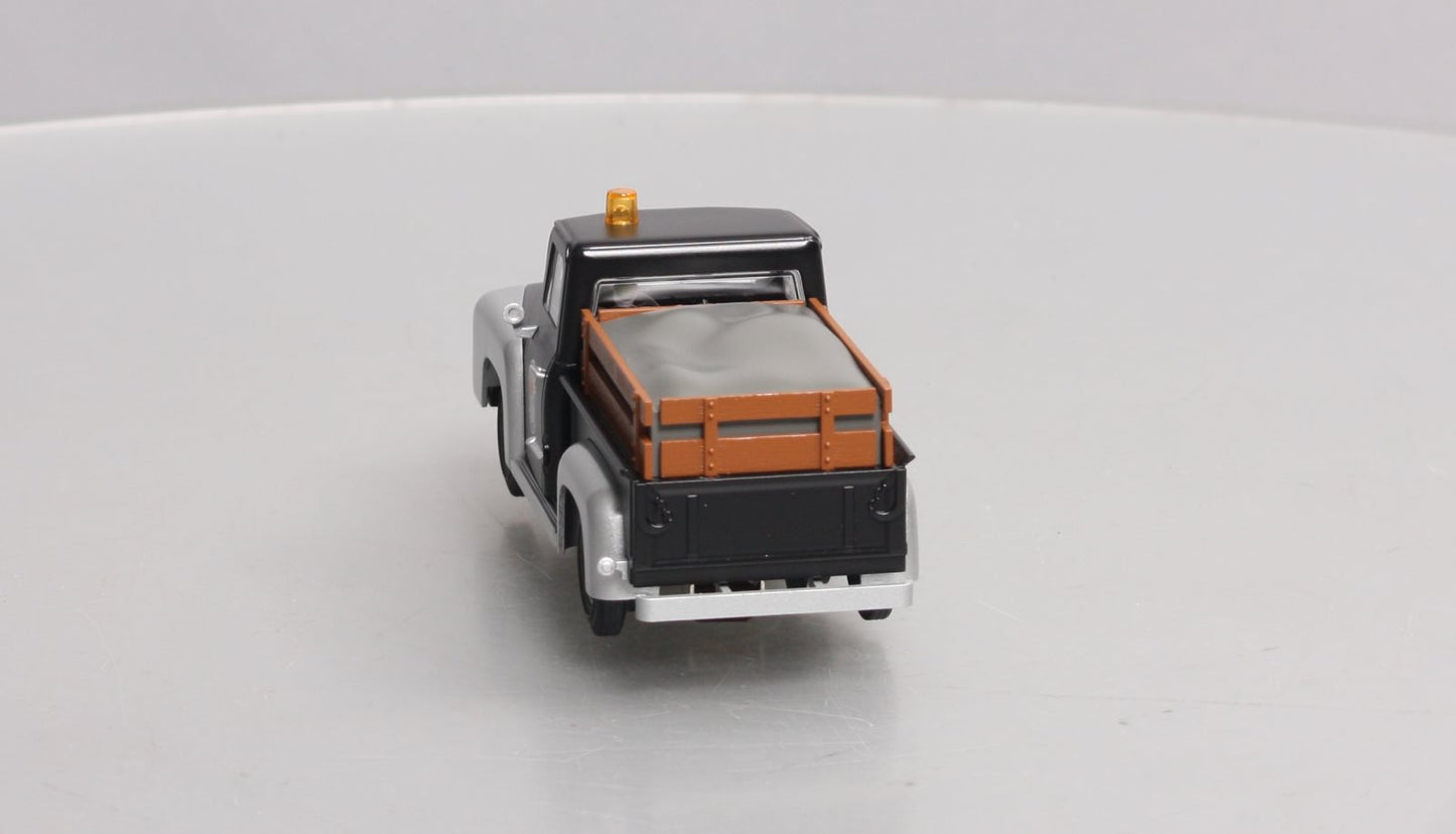 Lionel 6-39541 O Southern Pacific 1955 MOW Pickup Truck w/Railroad Wheels