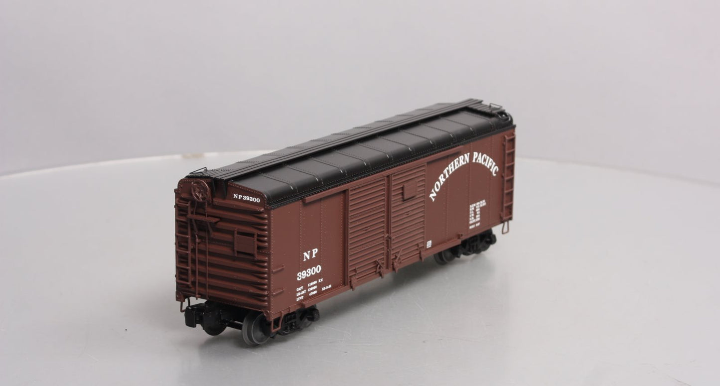 Lionel 6-17738 O Northern Pacific Round Roof DD Boxcar