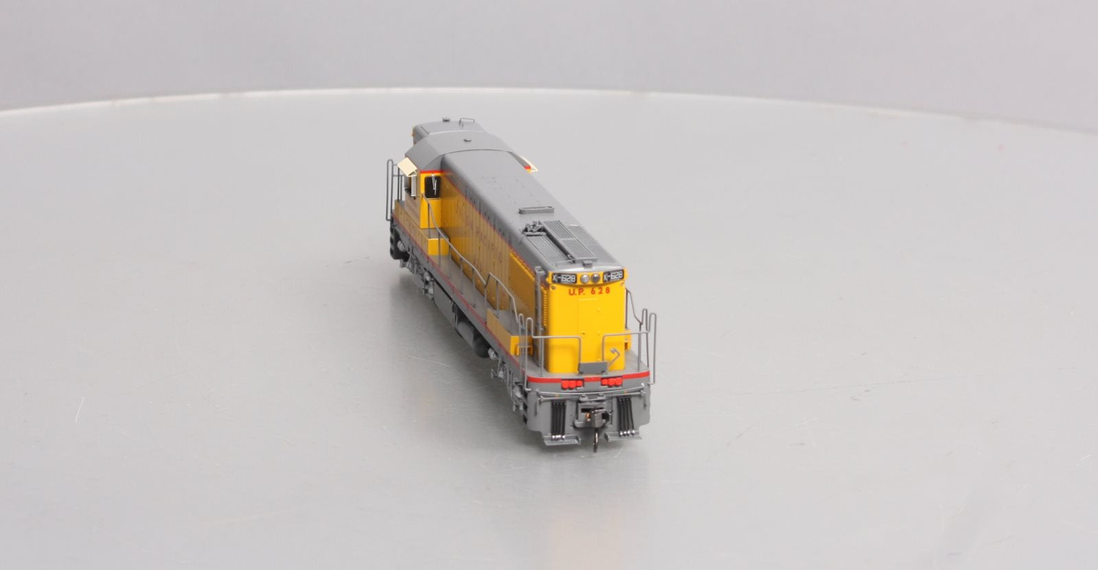 Rapido Trains 35024 HO Union Pacific U25B Diesel Locomotive #628