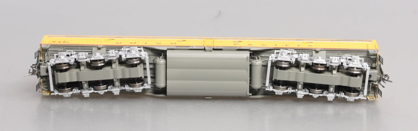 Rapido Trains 28042 HO UP EMD E8B Diesel Locomotive #935B