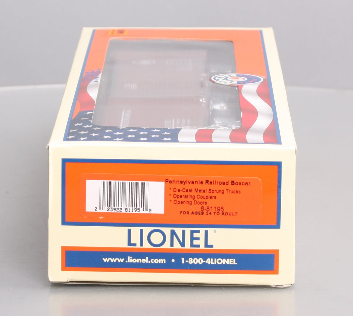 Lionel 6-81195 O Gauge PRR Boxcar - Made in the USA LN/Box