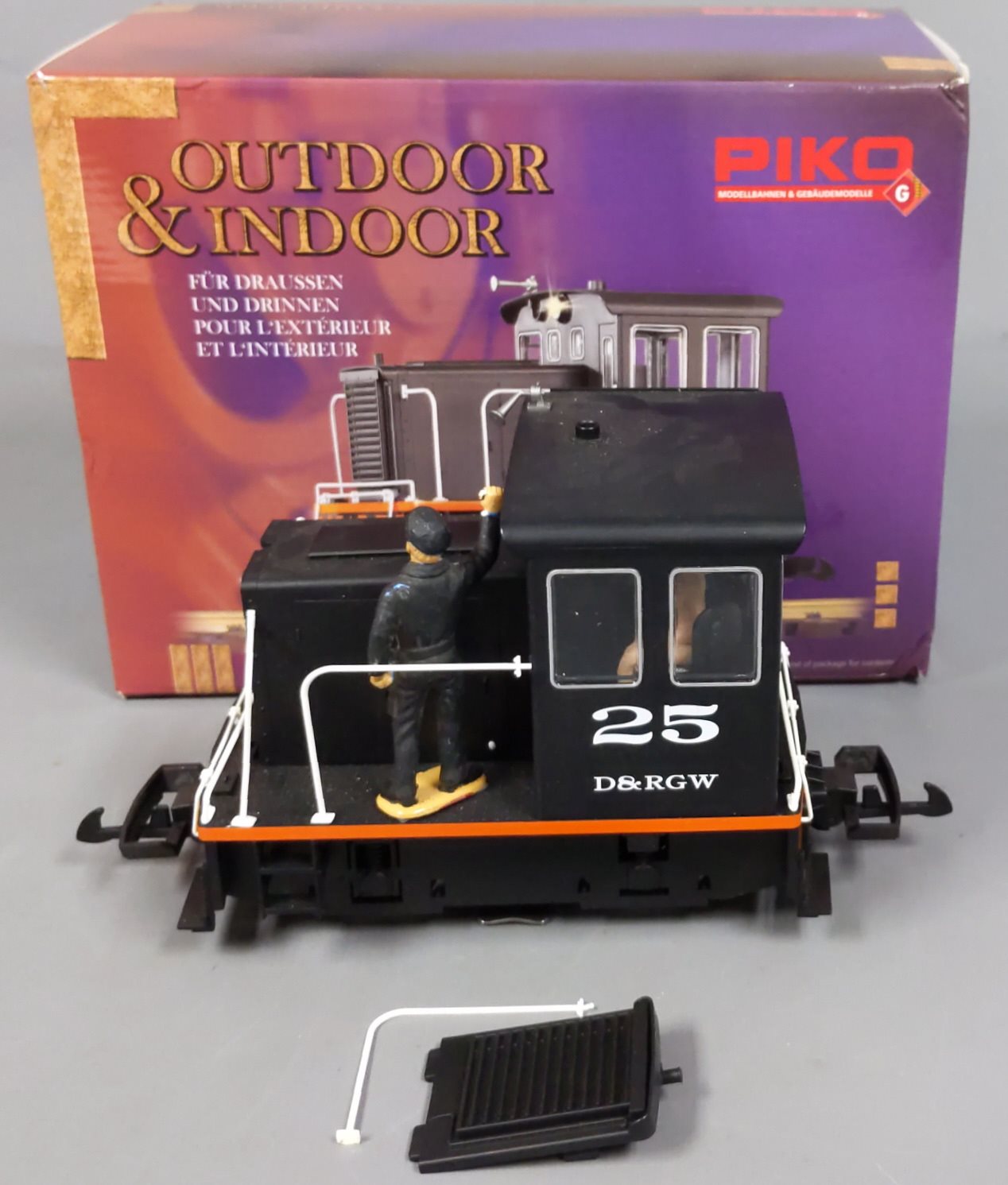 Piko 38500 G Scale Denver & Rio Grande Western 25-Ton Switcher Diesel Locomotive