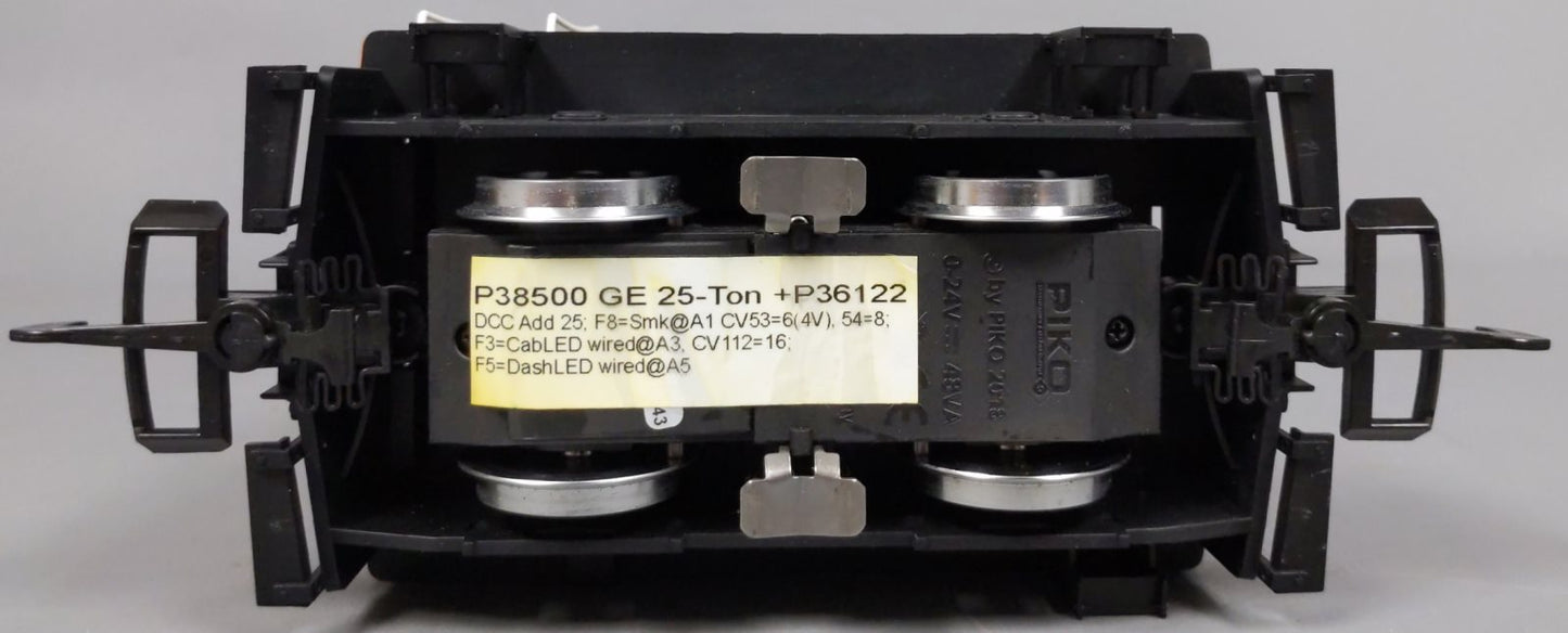 Piko 38500 G Scale Denver & Rio Grande Western 25-Ton Switcher Diesel Locomotive