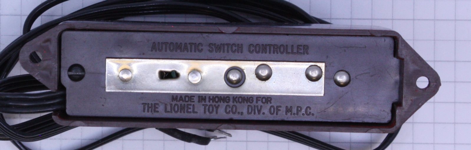 Lionel 5122-2 O Gauge Brown Switch Controller with Wire and Lights