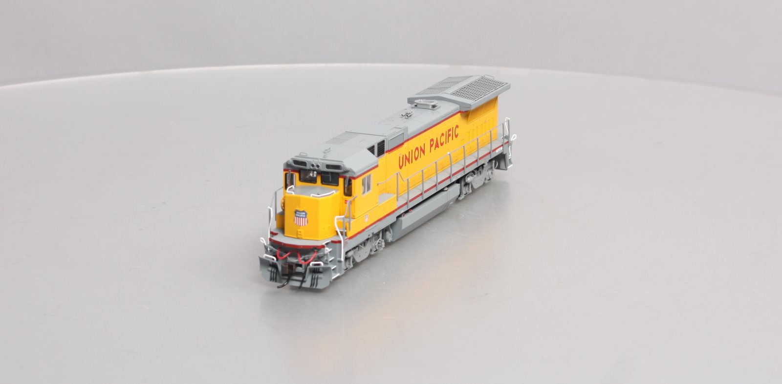 Atlas 7216 HO Union Pacific DASH 8-40B Diesel Locomotive