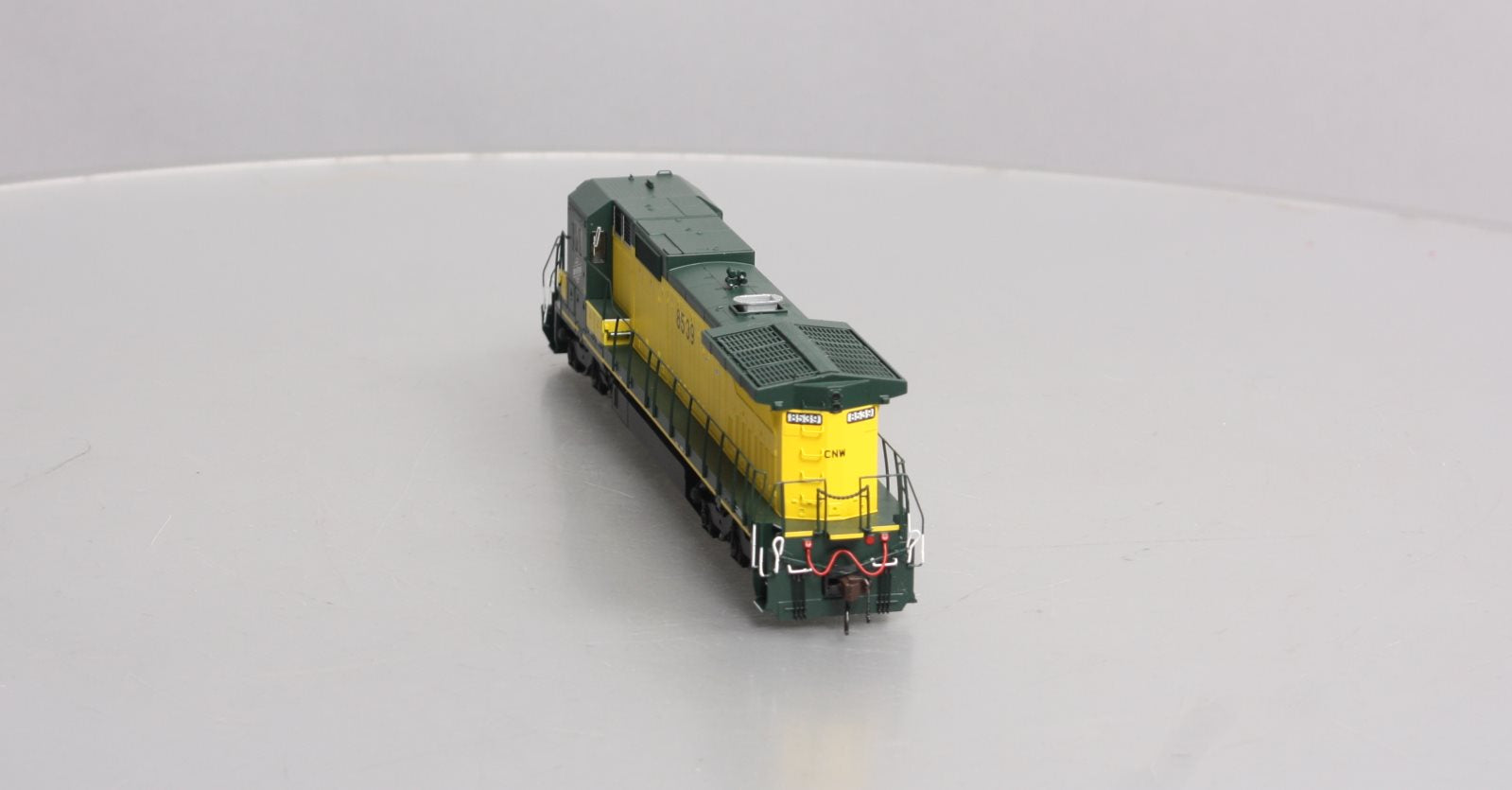Atlas 10002261 HO Chicago & North Western DASH 8-40C Diesel Locomotive #8539